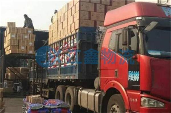 成都到前郭爾羅斯物流專線-成都至前郭爾羅斯貨運公司【中途不停車】